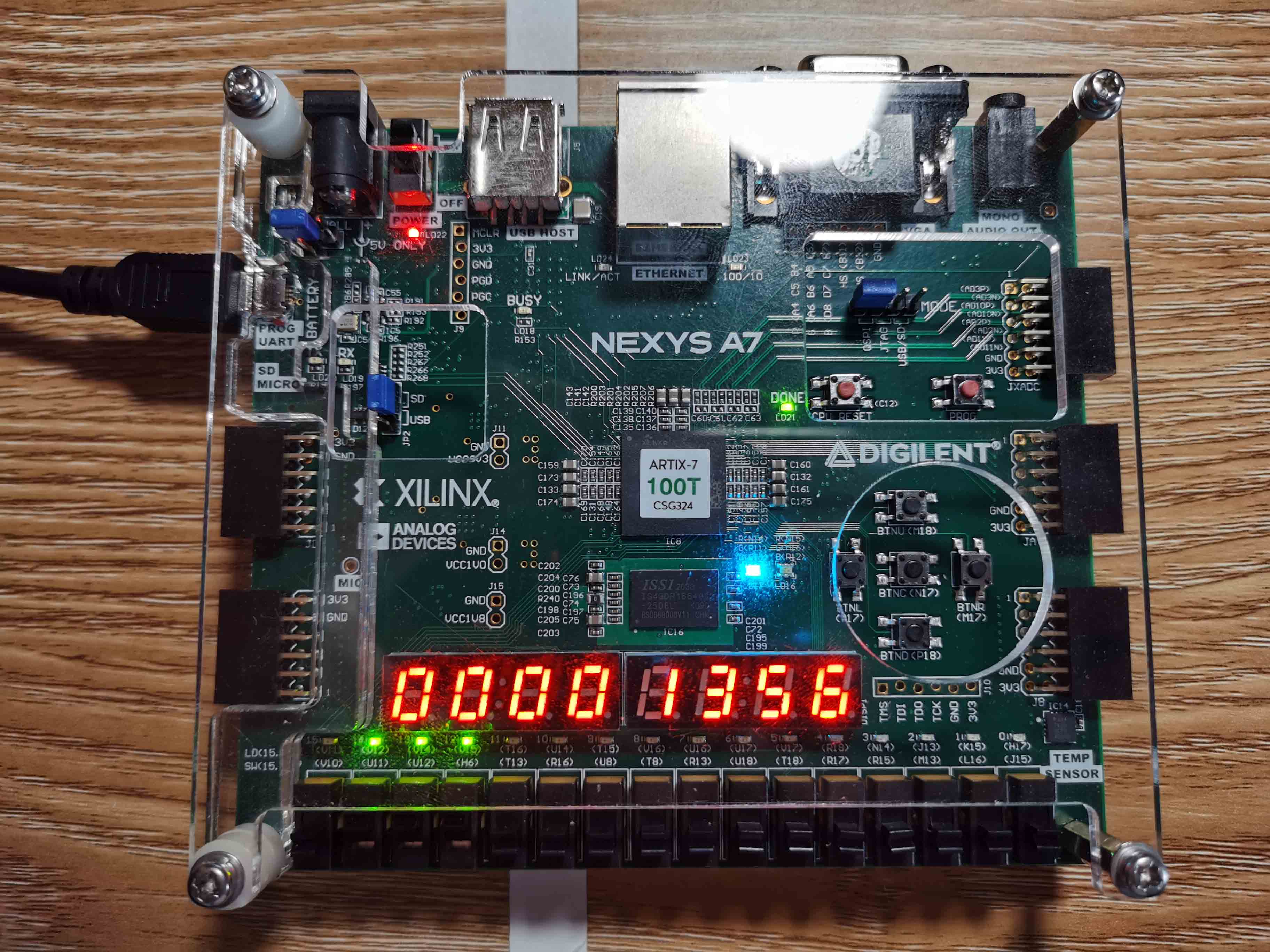 board_output_right